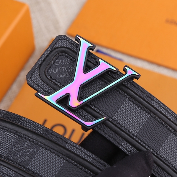 激安ルイヴィトンベルト内部構造